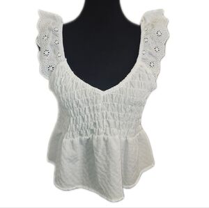 Urban Romantics Cropped Smocked V-neck Lace Trim Tank Top, White, XL